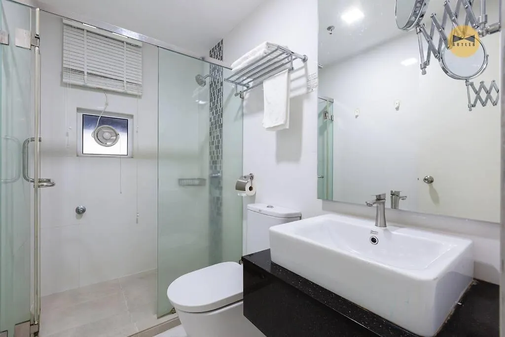 Seaview Seafront Duplex In Town With Wifi & Full Kitchen 83A Apartment George Town 0*,