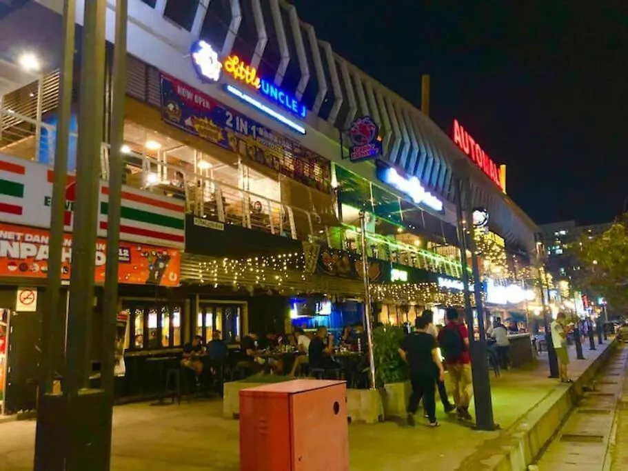 Seaview Seafront Duplex In Town With Wifi & Full Kitchen 83A Apartment George Town Malaysia